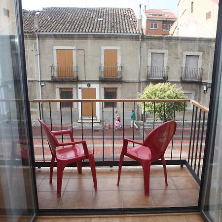 Apartamento Castilla Las Navas Del Marques Luaran gambar
