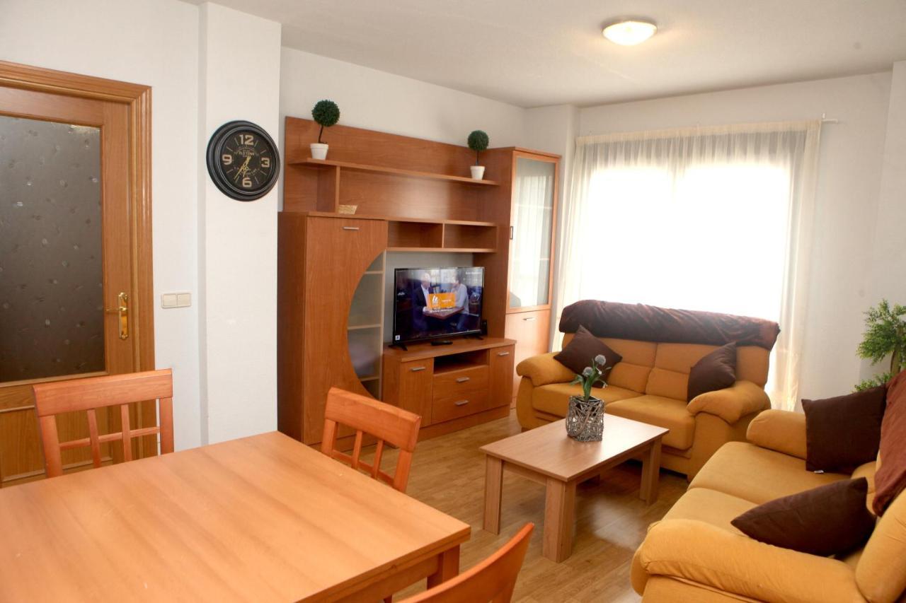 Apartamento Castilla Las Navas Del Marques Luaran gambar